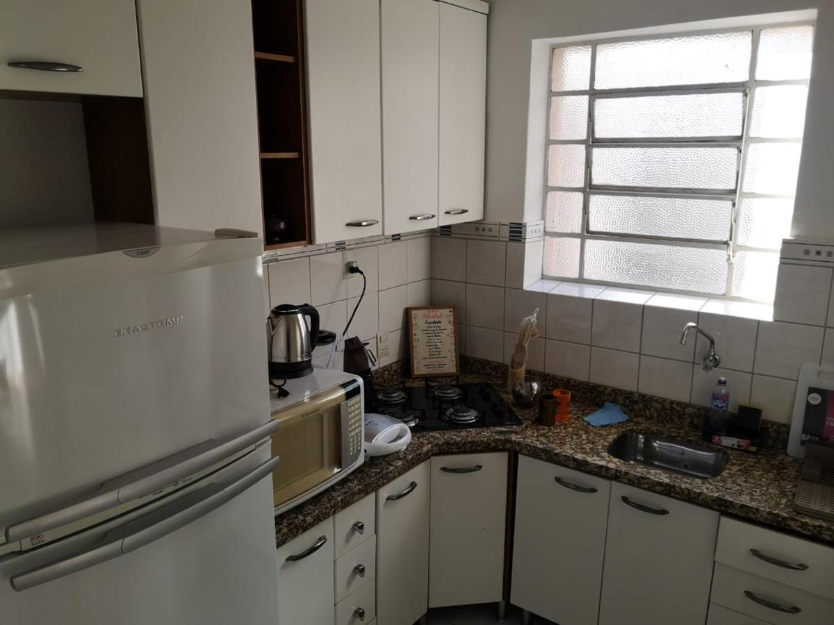 Ensolarado E Espacoso Quarto/Sala No Coracao De Poa Порту-Алегри Экстерьер фото