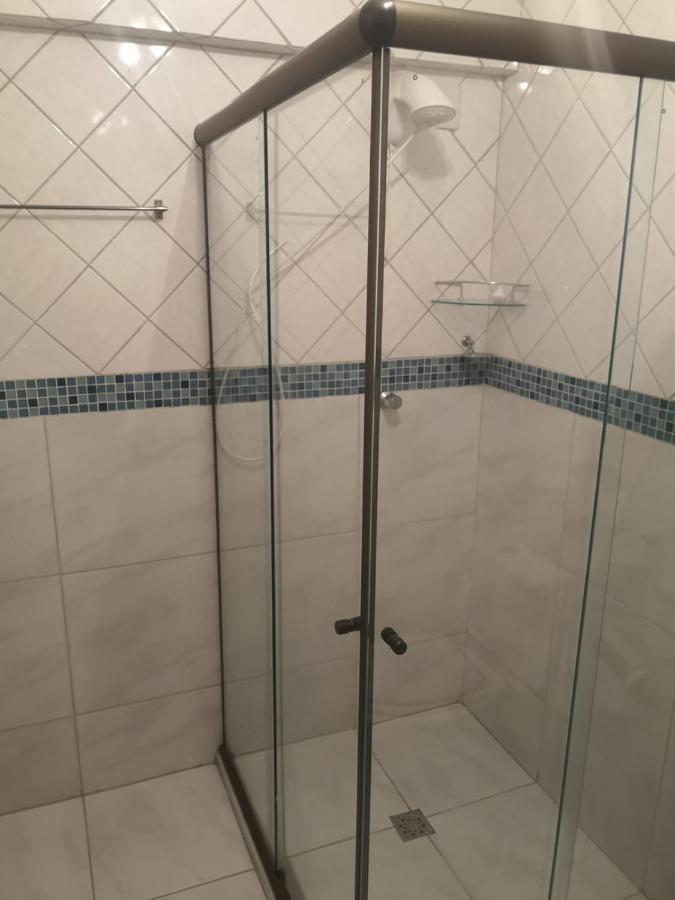 Ensolarado E Espacoso Quarto/Sala No Coracao De Poa Порту-Алегри Экстерьер фото
